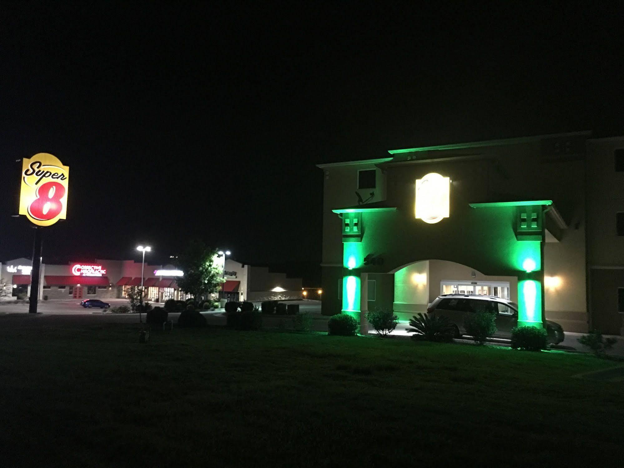 Super 8 by Wyndham Harker Heights Killeen Fort Hood Exterior foto